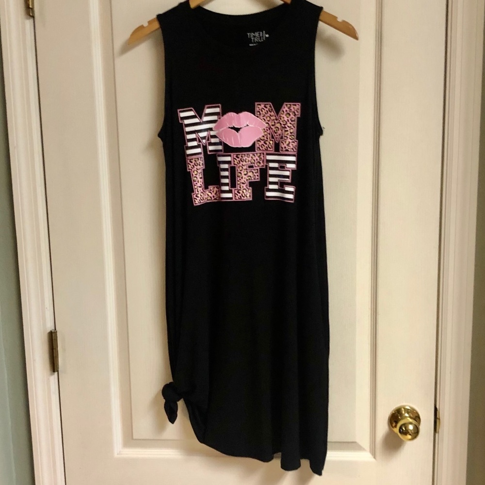 NEW MOM LIFE DRESS SIZE MEDIUM